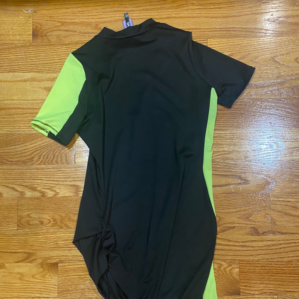 Black and Green asymmetrical dress size S